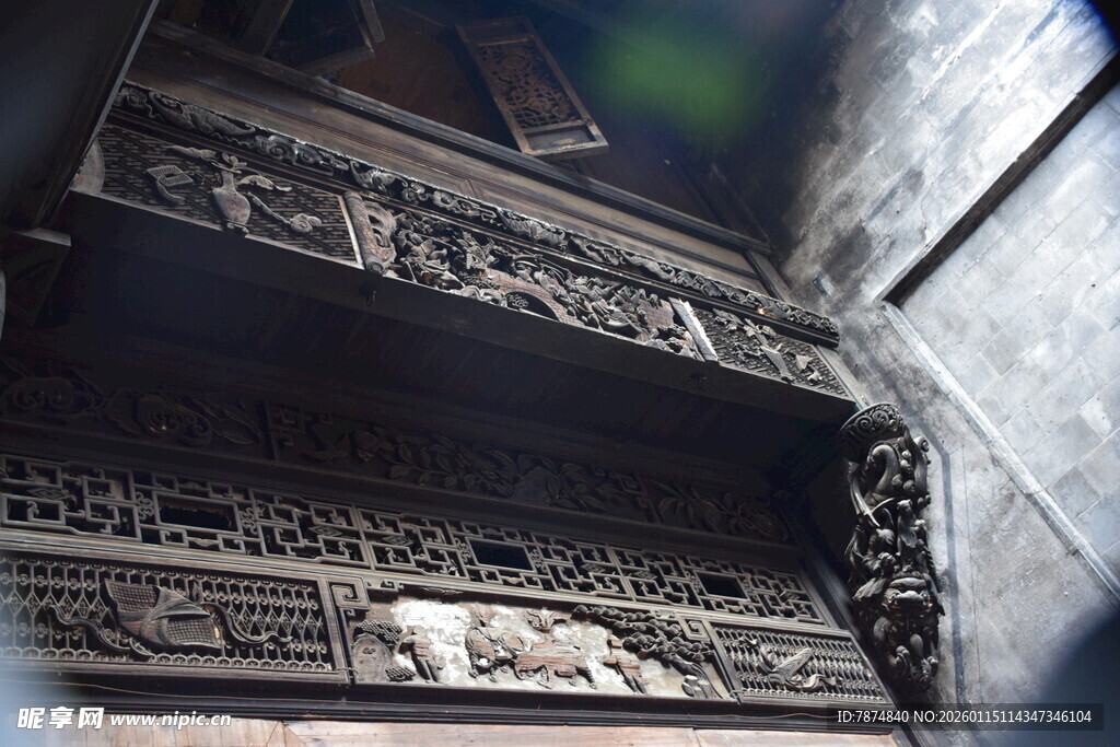 中式古建筑木雕精美细节