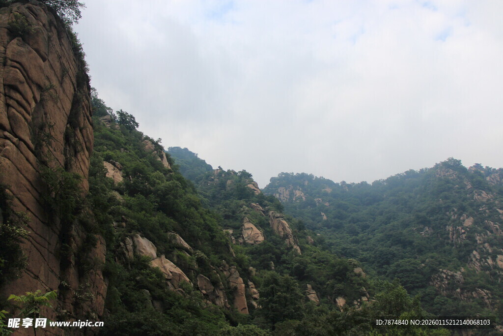 壮丽山景 尽显自然之美