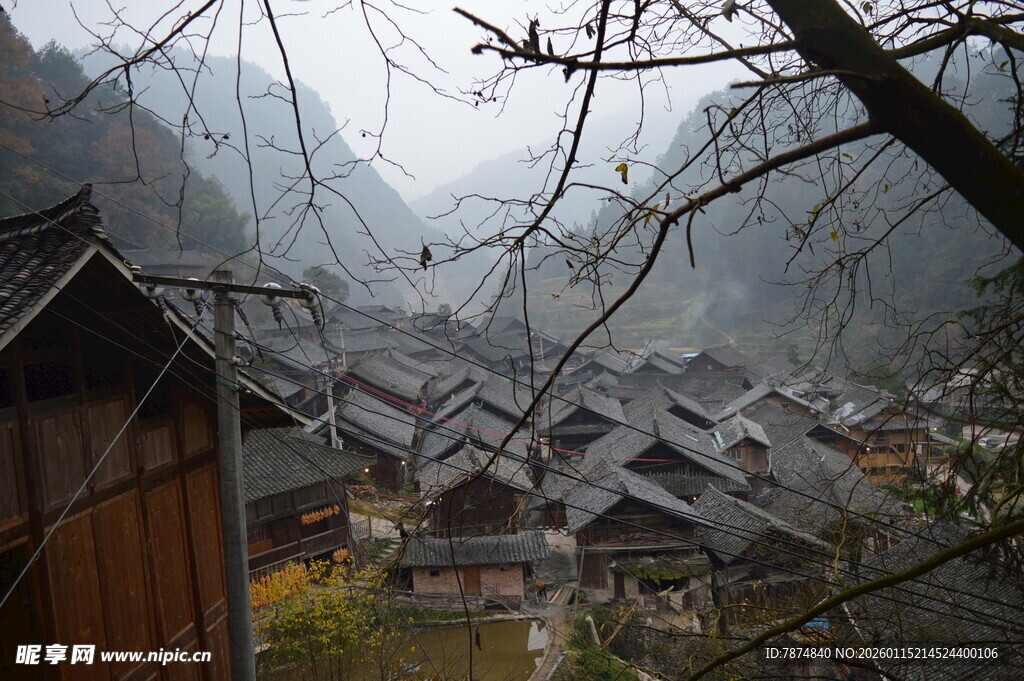 山间古村落 静谧美景