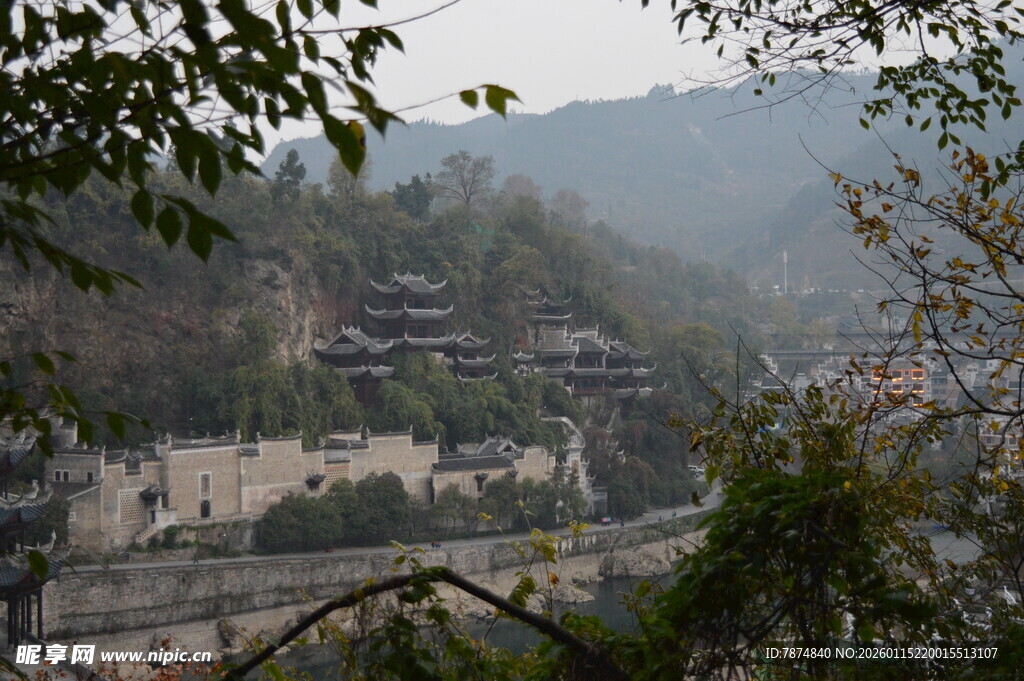 山间古建筑景观