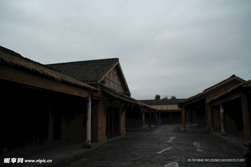 古旧街巷 静谧古朴建筑
