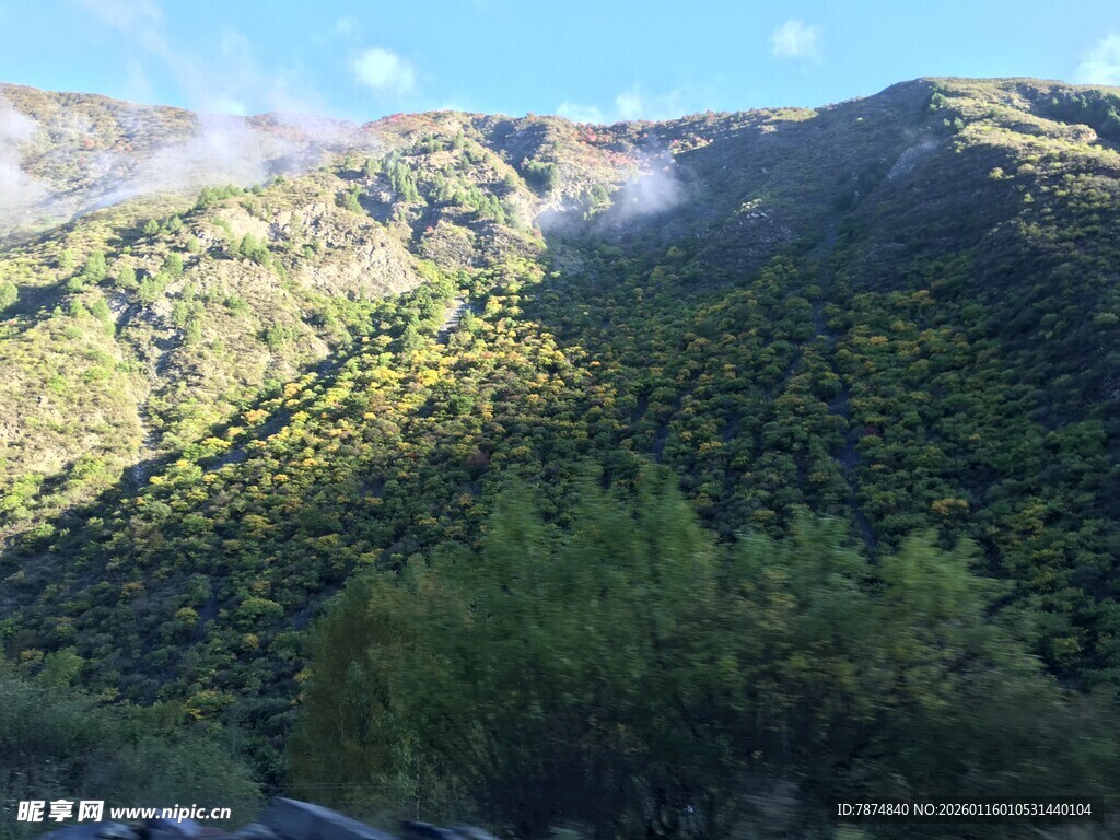 翠绿山峦 自然美景风光
