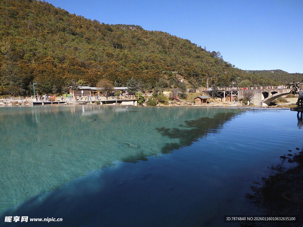 美丽海滨风光 清澈海水