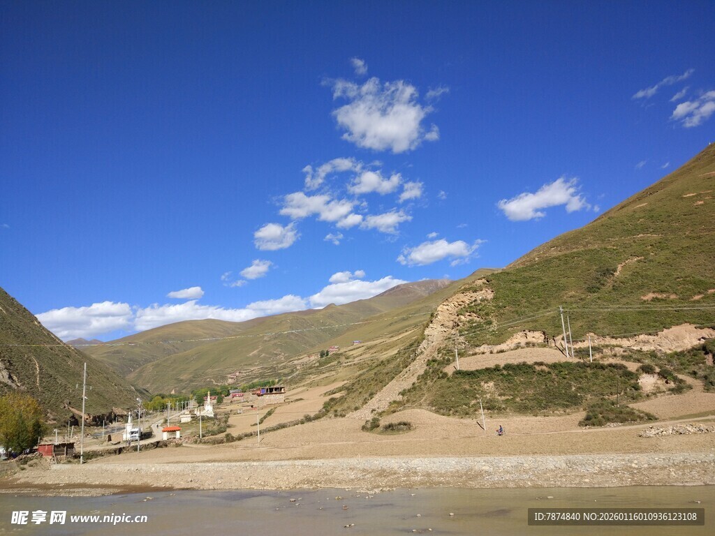 高原河谷风光美景