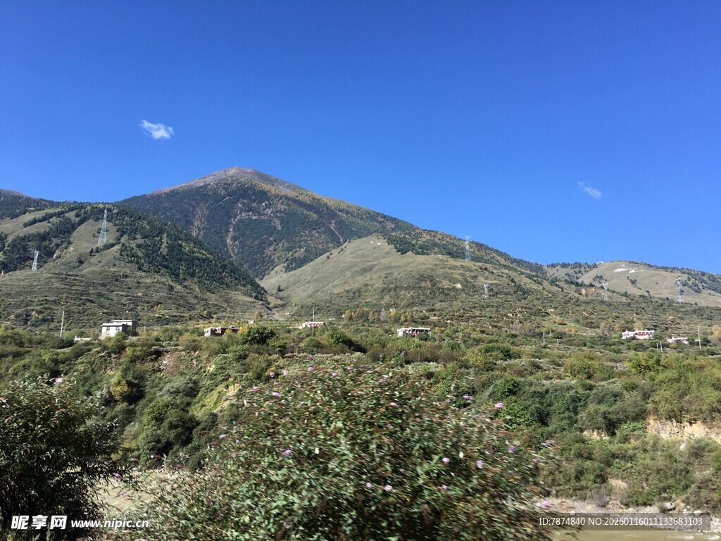 壮丽山景 绿意盎然