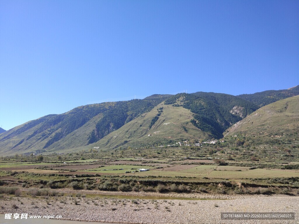 壮丽山景 广袤大地风光