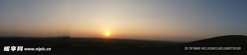 日落时分的美丽天际线