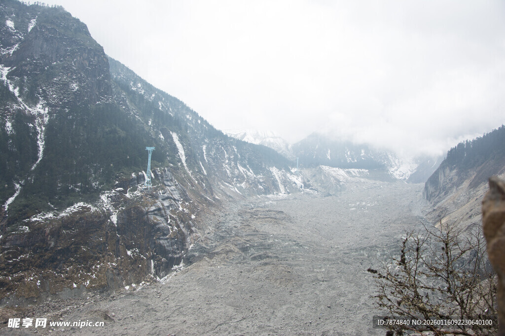 壮丽山川峡谷景观