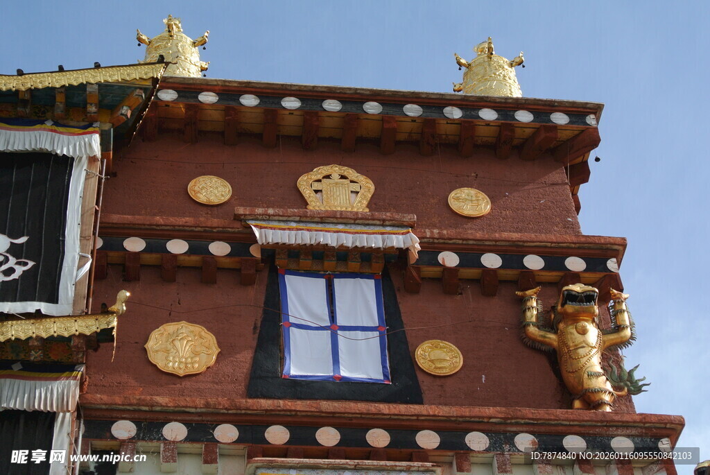 藏式建筑精美窗饰细节