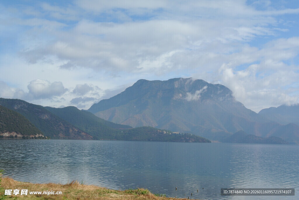 宁静山水湖景自然风光
