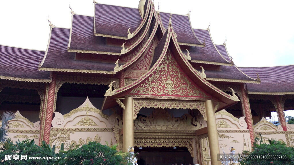 泰式传统建筑庙宇外观