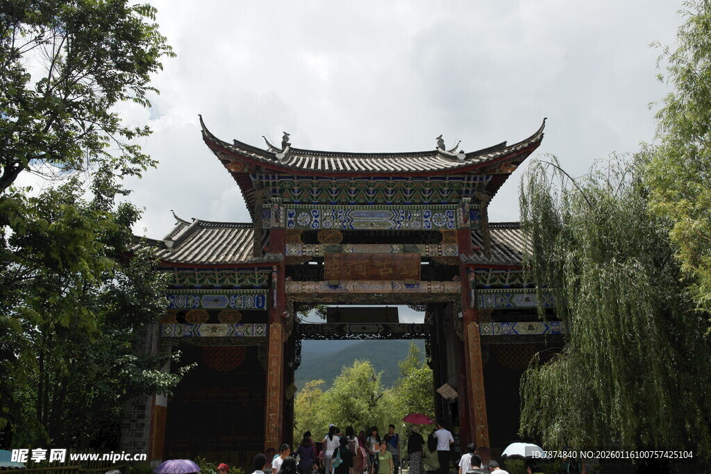 古色古香中式门楼景观