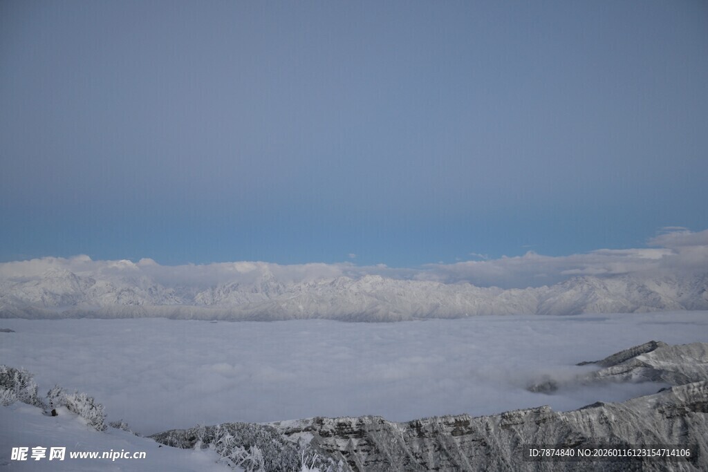 雪后云海景观