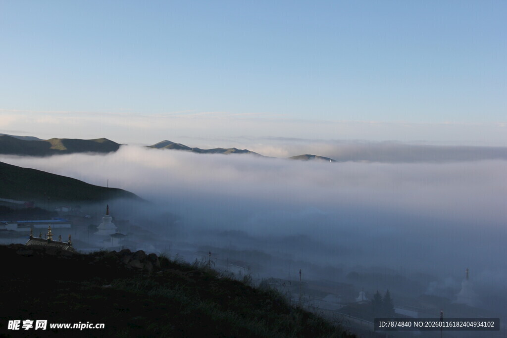 山间云海美景