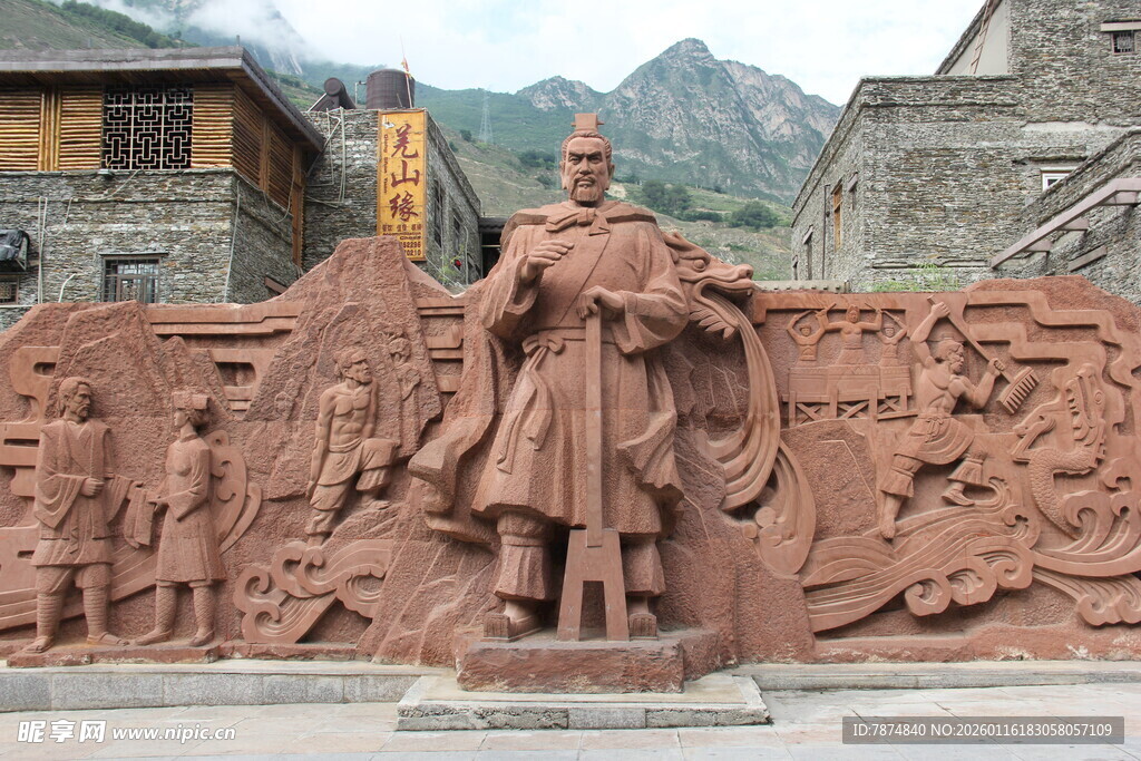 古代人物雕像 彰显历史底蕴