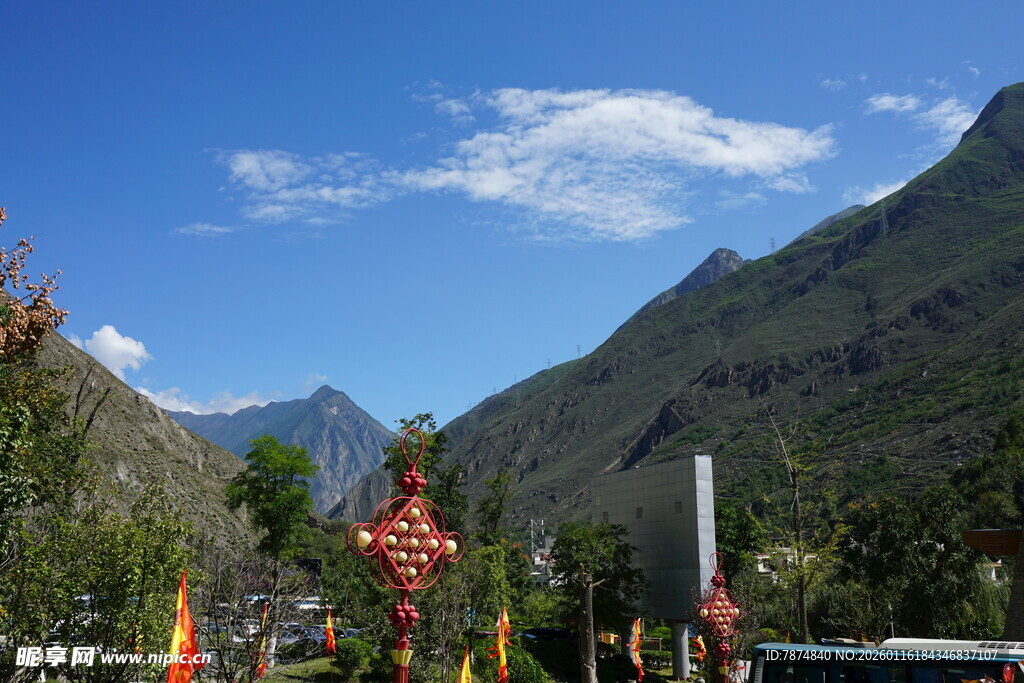 山间美景