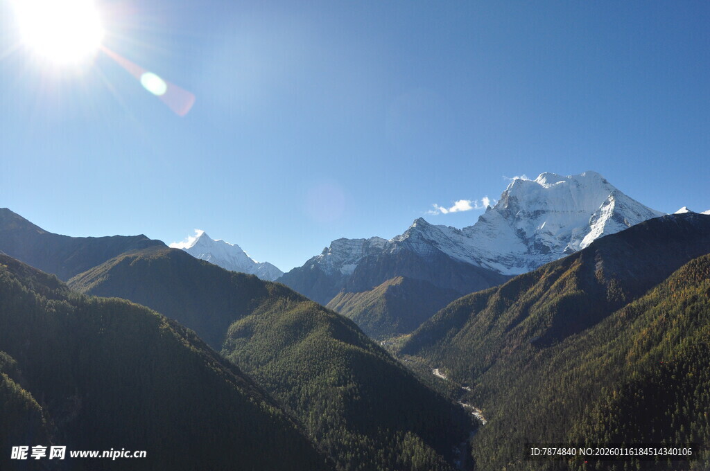 壮丽雪山美景
