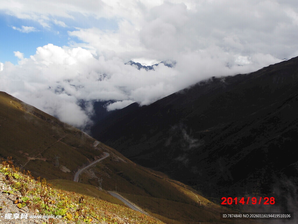 山间云海美景