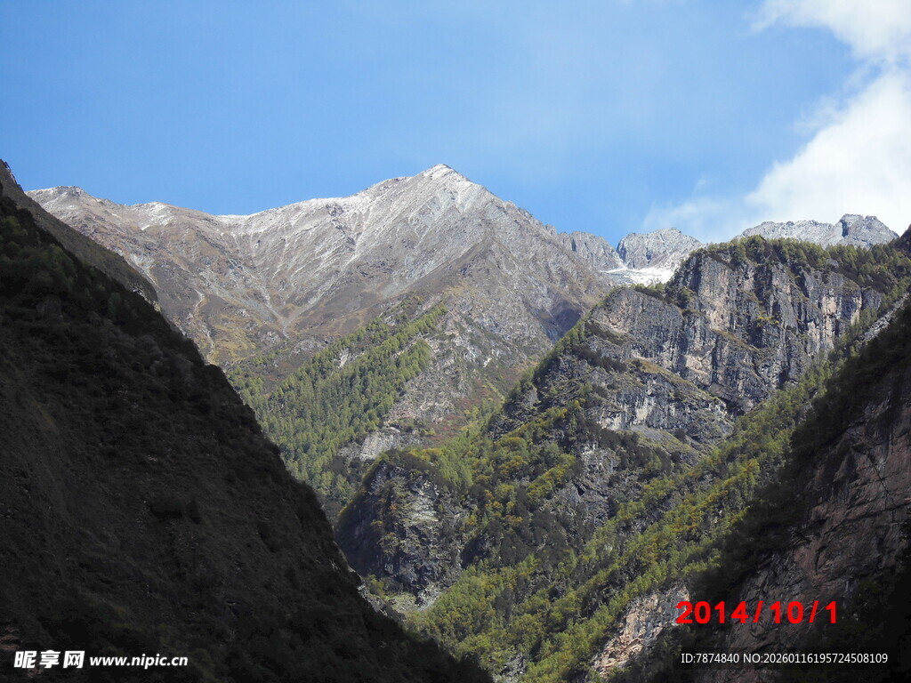 壮丽山谷风光