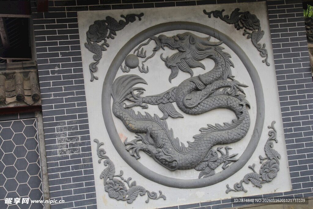 中式浮雕龙纹墙面装饰