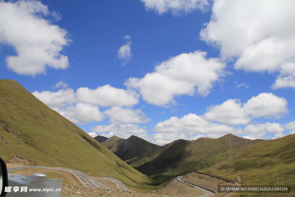 山间公路美景