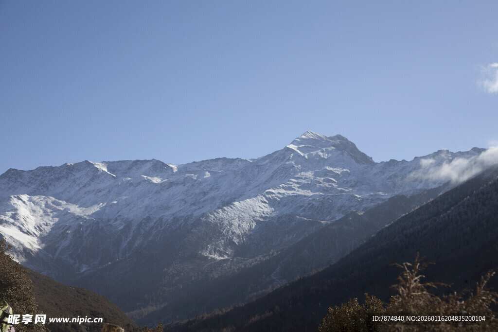 壮丽雪山景色