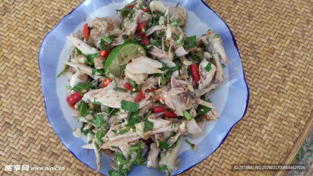 凉拌鸡肉丝 清爽美味佳肴