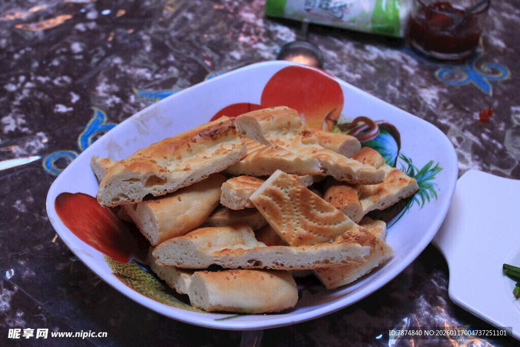 盘中美味炸物
