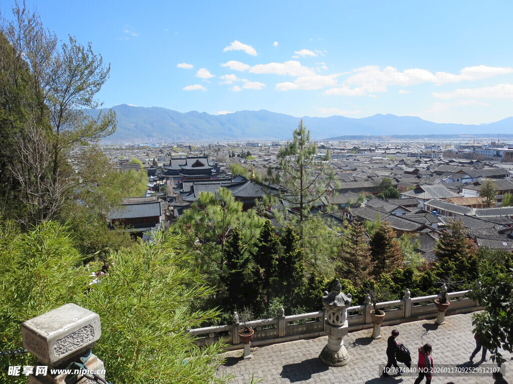 俯瞰山城美景