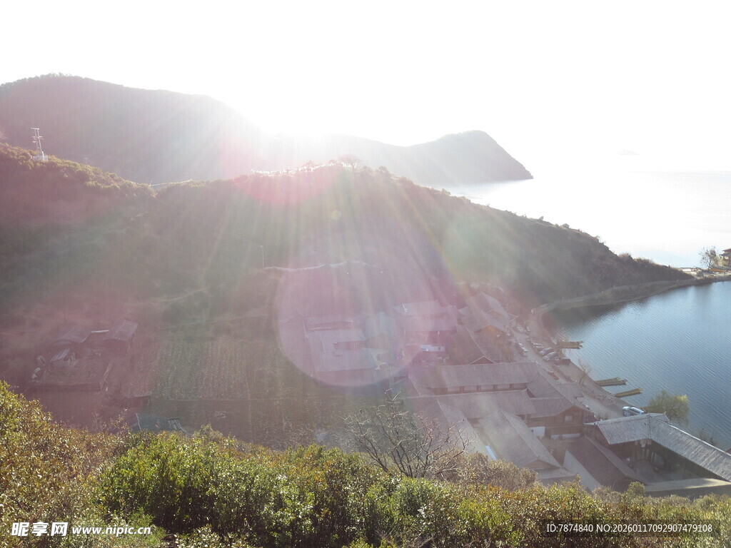 海边日出美景