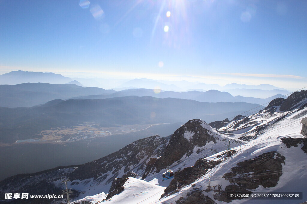 雪山壮丽风景