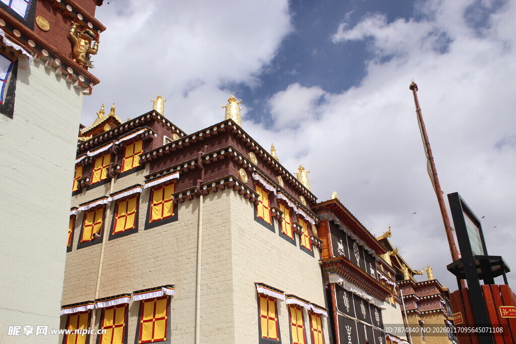 藏式建筑外观风采
