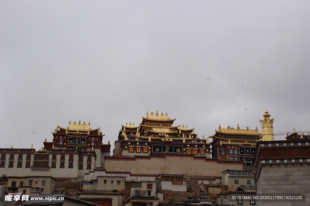 布达拉宫 壮丽藏式建筑景观