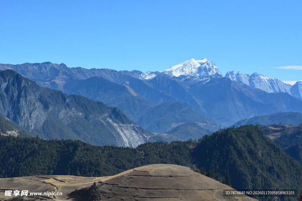 壮丽高山美景