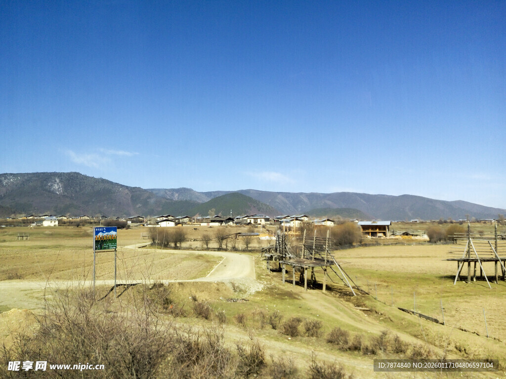 乡村开阔风光图景