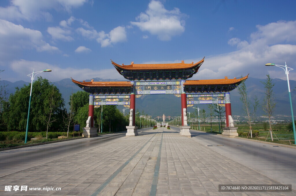 中式牌坊大门风景图
