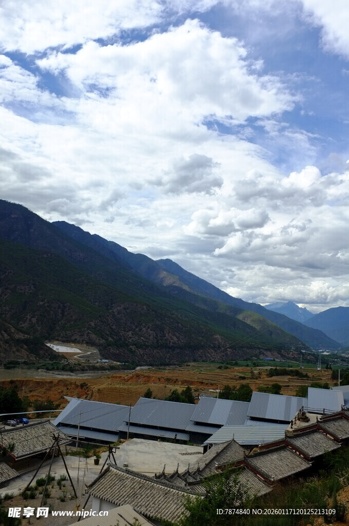 山间村落风景