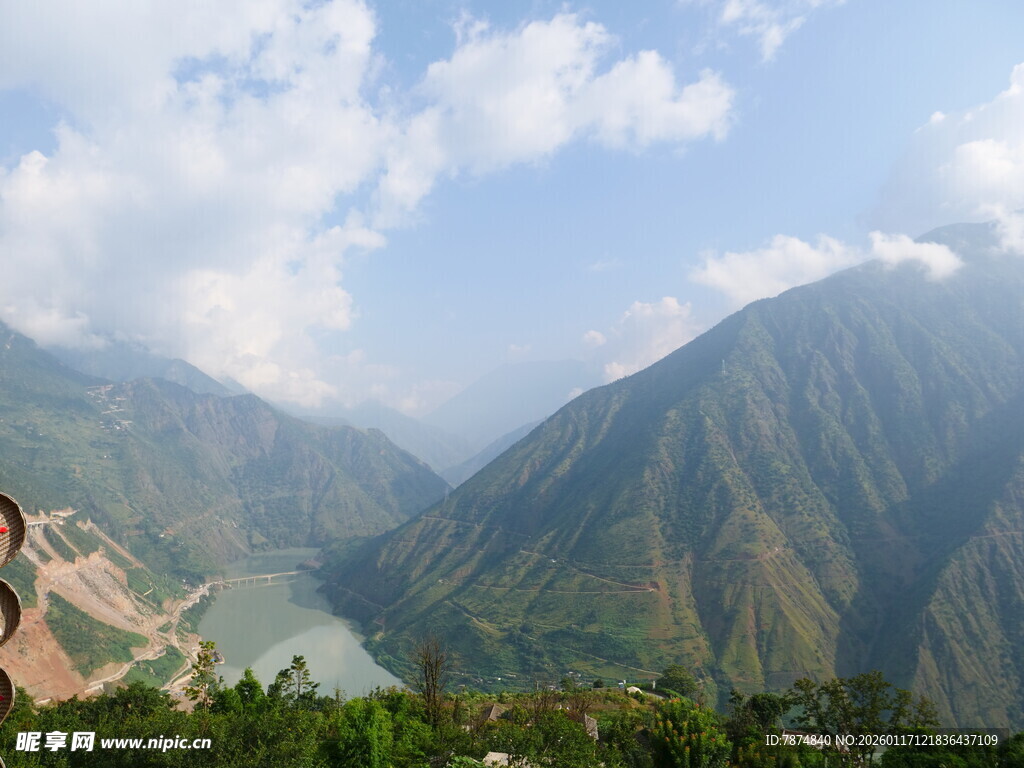 壮丽山河风景图