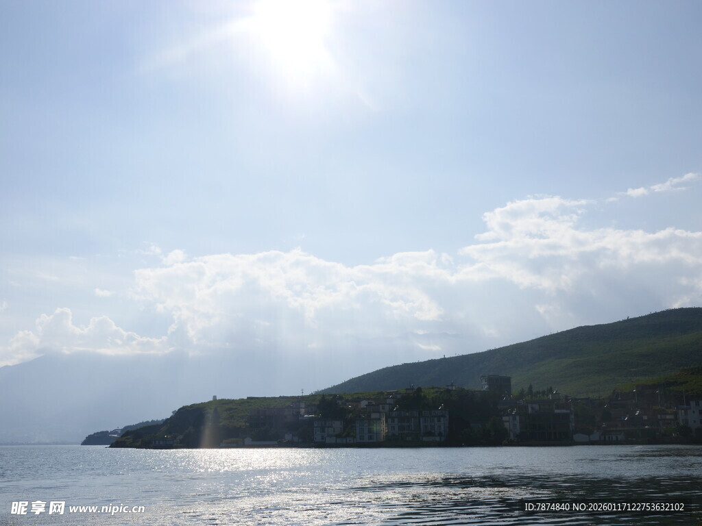 海边日出美景