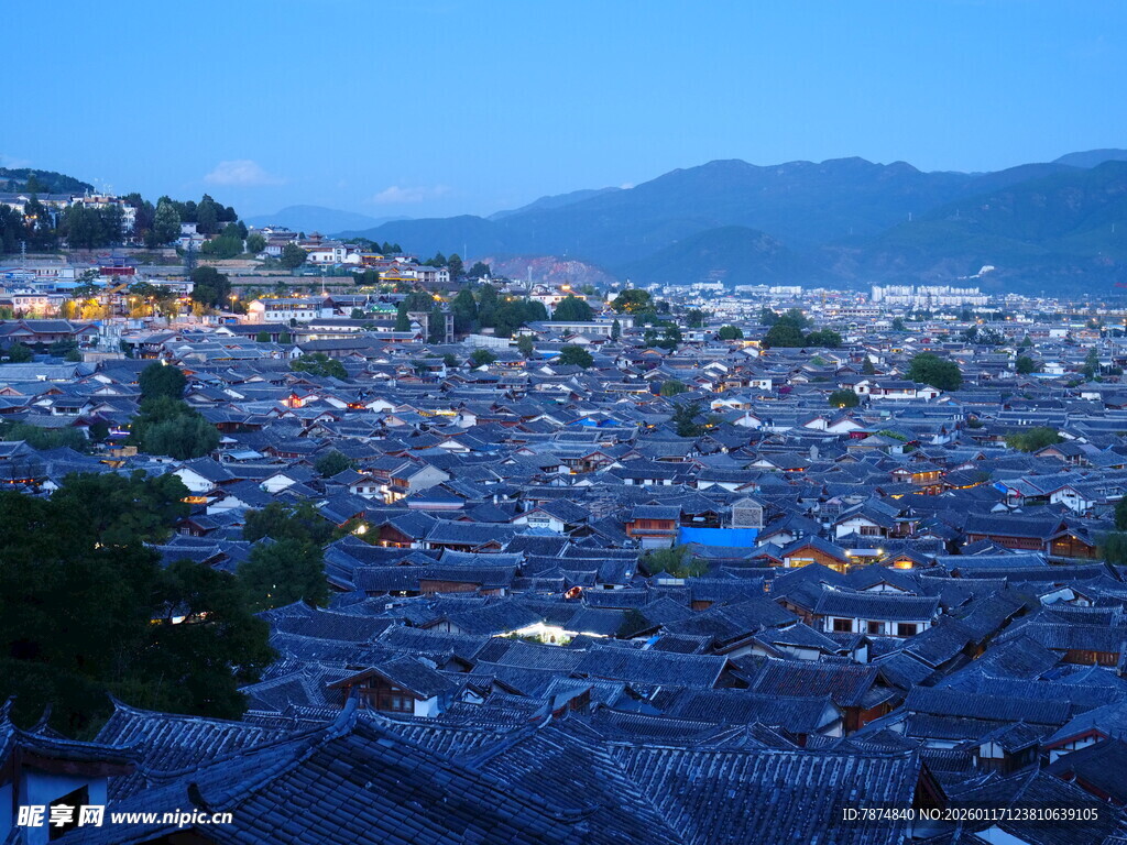 丽江古城全景俯瞰
