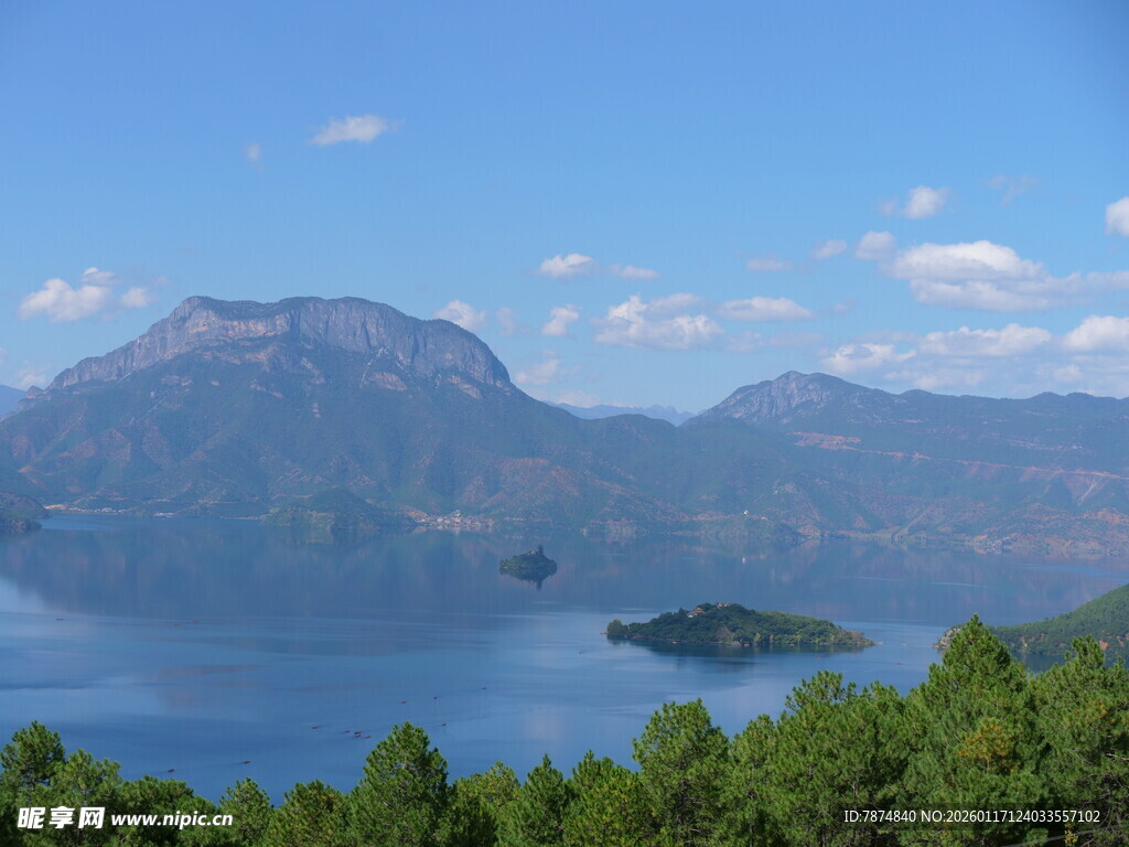 湖光山色美景