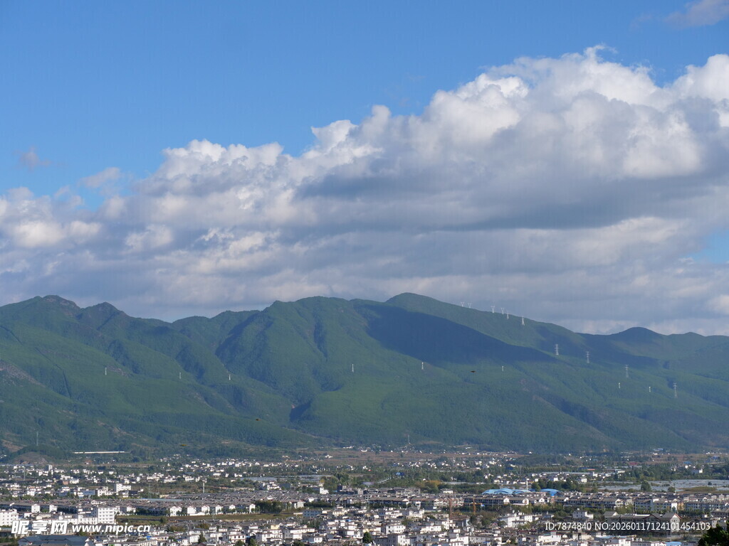 山城风光远眺