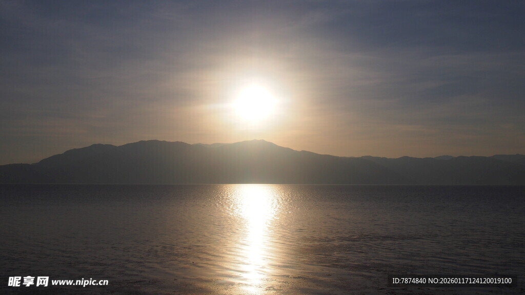 海上日出美景