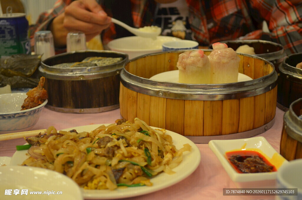 中式美味佳肴聚餐场景