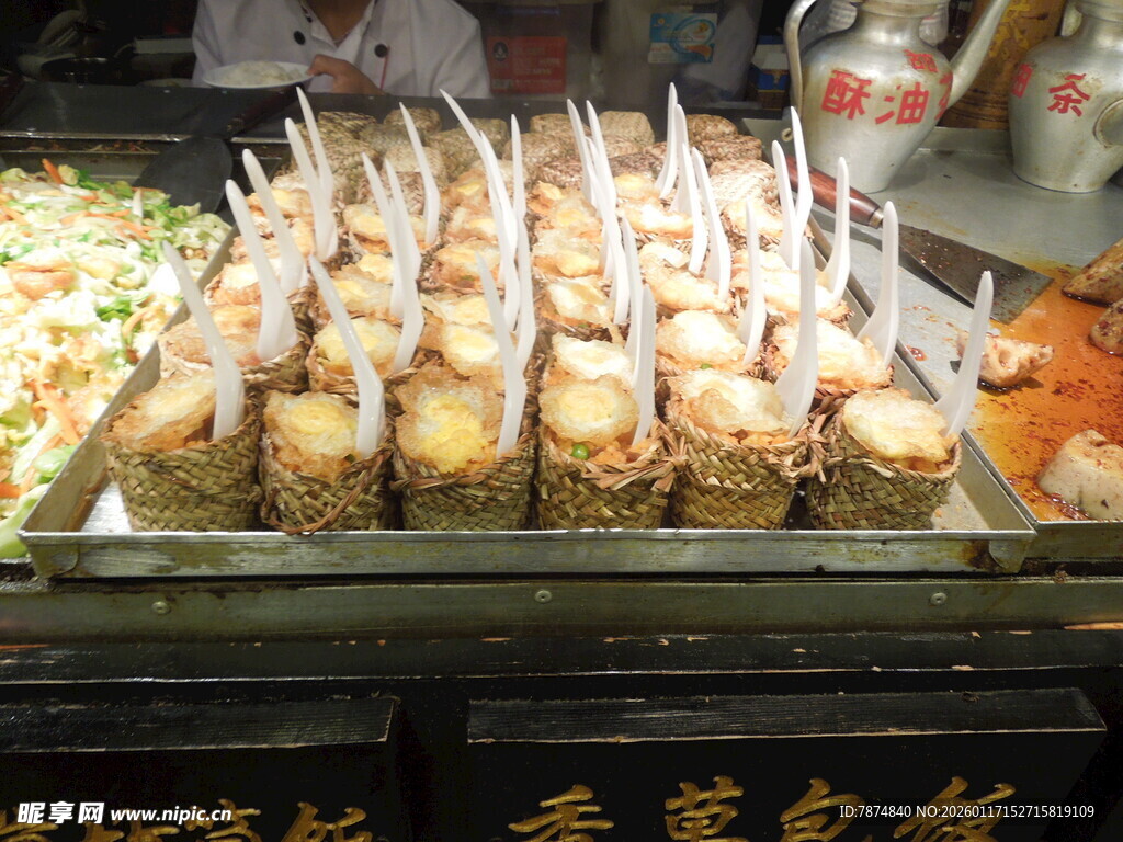 美味串串整齐陈列