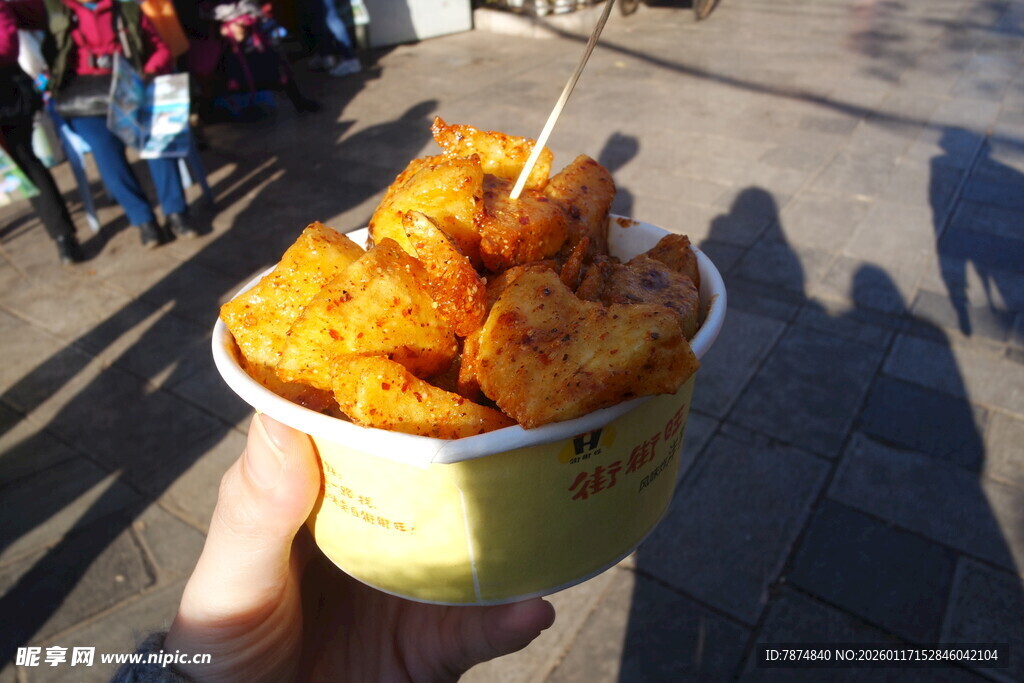 街头美味炸物