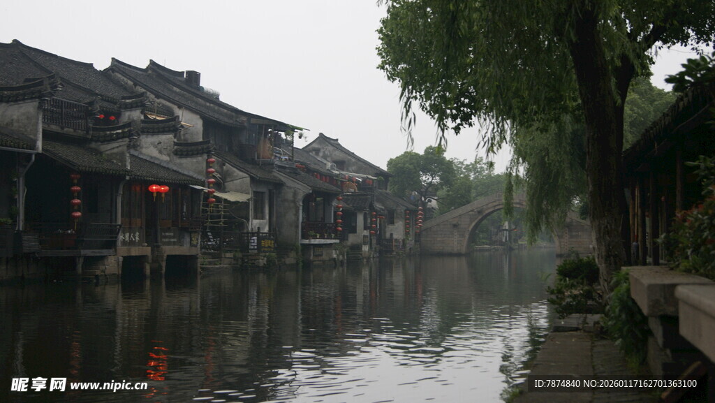 江南水乡古巷 烟雨朦胧景