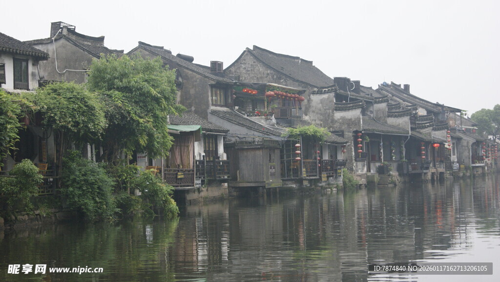 江南水乡古镇临河景致