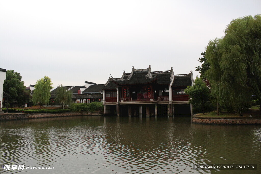 中式水边古建景观