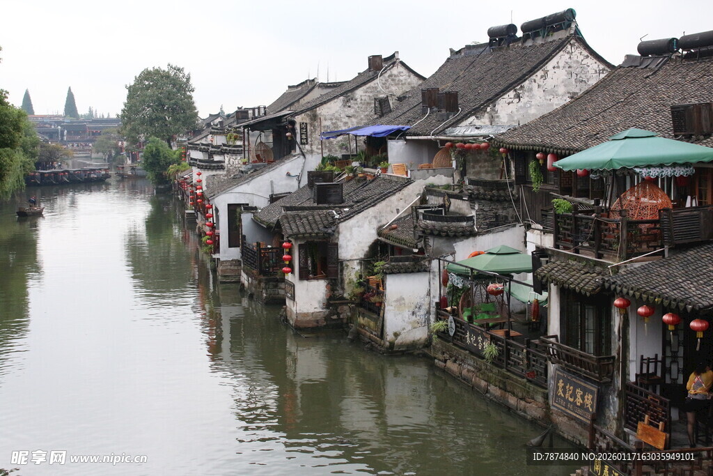 江南水乡古镇沿河景致